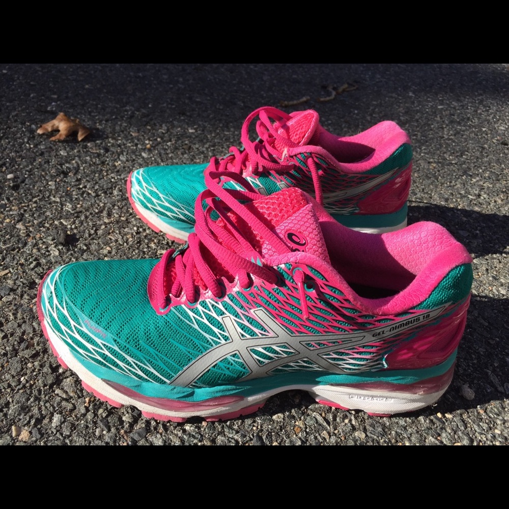 ASICS Gel-Nimbus 18 size 9 1/2